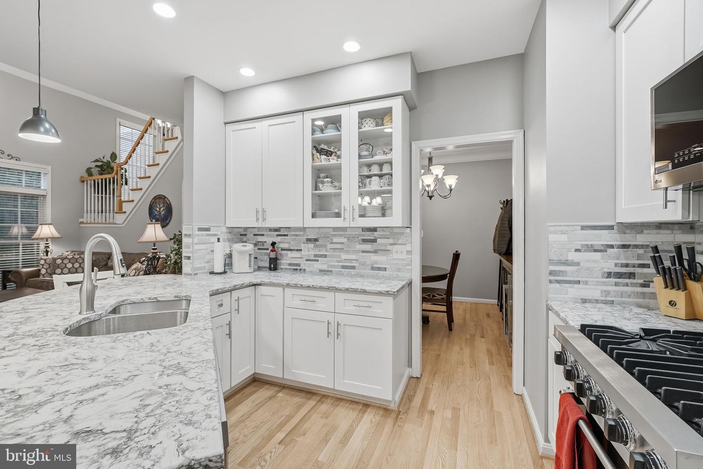 11411 HOLLOW TIMBER CT, RESTON, Virginia 20194, 3 Bedrooms Bedrooms, ,3 BathroomsBathrooms,Residential,For sale,11411 HOLLOW TIMBER CT,VAFX2285938 MLS # VAFX2285938