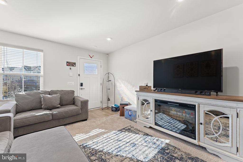 18368 CENTENNIAL CIR, RUTHER GLEN, Virginia 22546, 4 Bedrooms Bedrooms, ,3 BathroomsBathrooms,Residential,For sale,18368 CENTENNIAL CIR,VACV2009416 MLS # VACV2009416