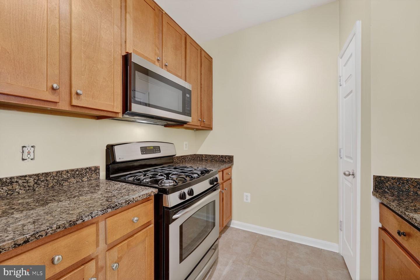 4862 EISENHOWER AVE #373, ALEXANDRIA, Virginia 22304, 1 Bedroom Bedrooms, ,1 BathroomBathrooms,Residential,For sale,4862 EISENHOWER AVE #373,VAAX2053258 MLS # VAAX2053258