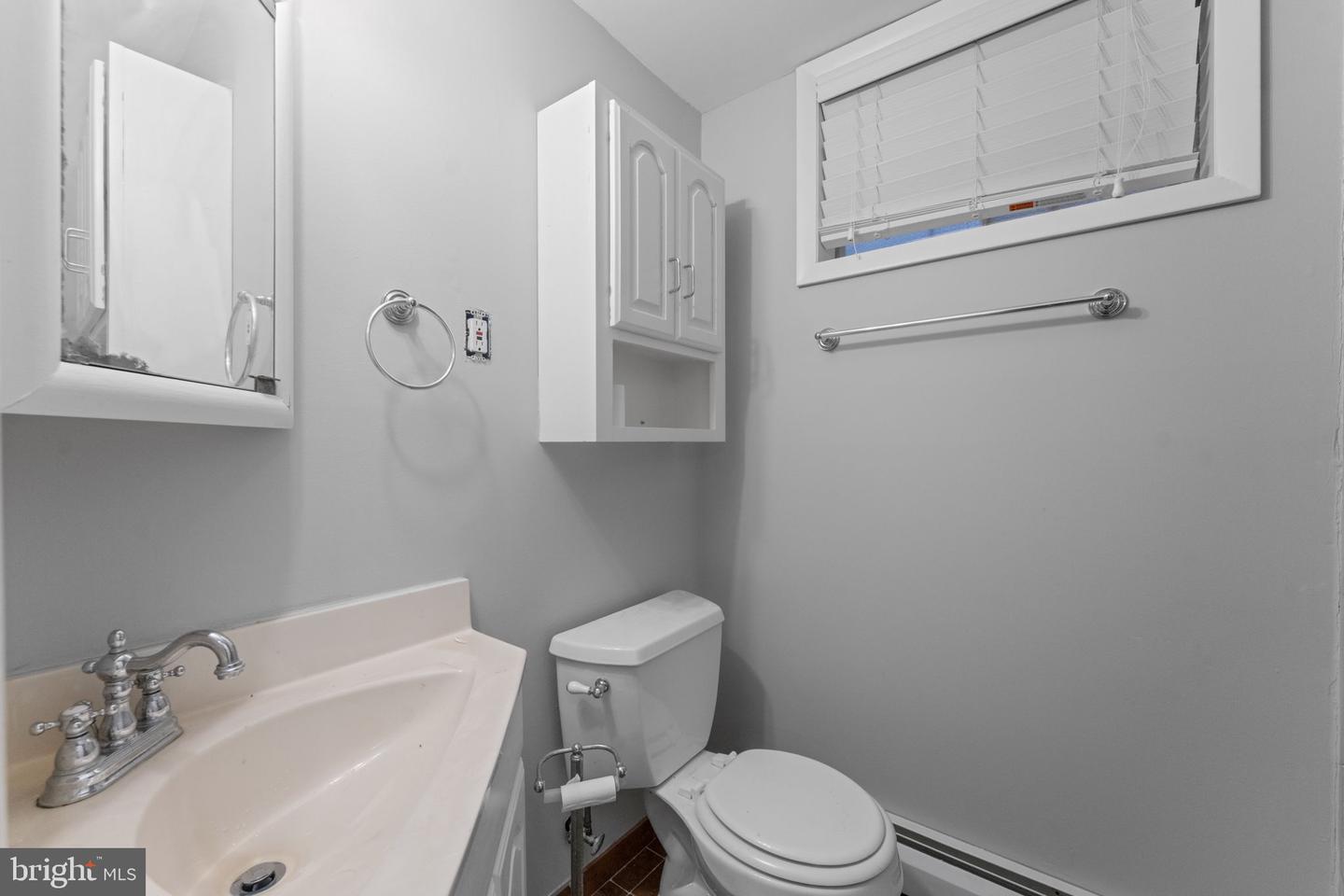 13200 HAWTHORN LN, WOODBRIDGE, Virginia 22193, 4 Bedrooms Bedrooms, 7 Rooms Rooms,2 BathroomsBathrooms,Residential,For sale,13200 HAWTHORN LN,VAPW2110700 MLS # VAPW2110700 13200 HAWTHORN LN, WOODBRIDGE, Virginia 22193, 4 Bedrooms Bedrooms, 7 Rooms Rooms,2 BathroomsBathrooms,Residential,For sale,13200 HAWTHORN LN,VAPW2110700 MLS # VAPW2110700