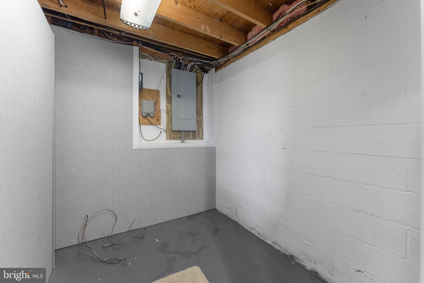 13200 HAWTHORN LN, WOODBRIDGE, Virginia 22193, 4 Bedrooms Bedrooms, 7 Rooms Rooms,2 BathroomsBathrooms,Residential,For sale,13200 HAWTHORN LN,VAPW2110700 MLS # VAPW2110700 13200 HAWTHORN LN, WOODBRIDGE, Virginia 22193, 4 Bedrooms Bedrooms, 7 Rooms Rooms,2 BathroomsBathrooms,Residential,For sale,13200 HAWTHORN LN,VAPW2110700 MLS # VAPW2110700