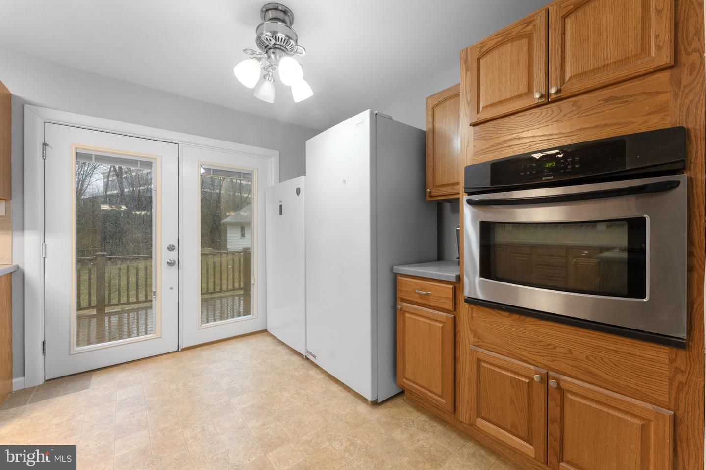 13200 HAWTHORN LN, WOODBRIDGE, Virginia 22193, 4 Bedrooms Bedrooms, 7 Rooms Rooms,2 BathroomsBathrooms,Residential,For sale,13200 HAWTHORN LN,VAPW2110700 MLS # VAPW2110700 13200 HAWTHORN LN, WOODBRIDGE, Virginia 22193, 4 Bedrooms Bedrooms, 7 Rooms Rooms,2 BathroomsBathrooms,Residential,For sale,13200 HAWTHORN LN,VAPW2110700 MLS # VAPW2110700