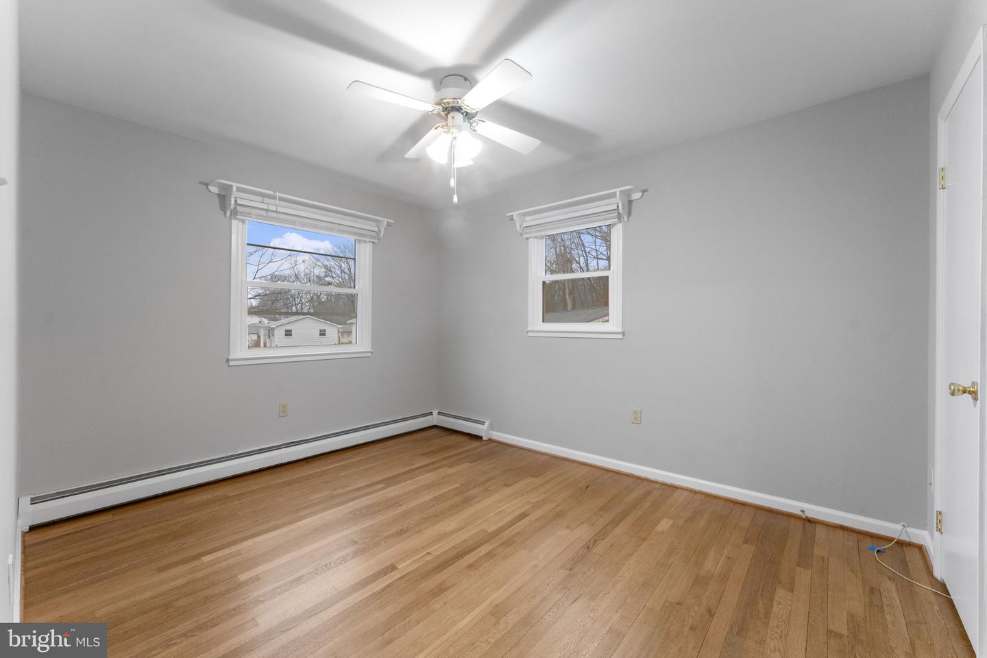 13200 HAWTHORN LN, WOODBRIDGE, Virginia 22193, 4 Bedrooms Bedrooms, 7 Rooms Rooms,2 BathroomsBathrooms,Residential,For sale,13200 HAWTHORN LN,VAPW2110700 MLS # VAPW2110700 13200 HAWTHORN LN, WOODBRIDGE, Virginia 22193, 4 Bedrooms Bedrooms, 7 Rooms Rooms,2 BathroomsBathrooms,Residential,For sale,13200 HAWTHORN LN,VAPW2110700 MLS # VAPW2110700