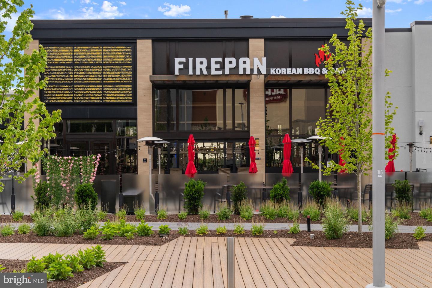 13200 HAWTHORN LN, WOODBRIDGE, Virginia 22193, 4 Bedrooms Bedrooms, 7 Rooms Rooms,2 BathroomsBathrooms,Residential,For sale,13200 HAWTHORN LN,VAPW2110700 MLS # VAPW2110700 13200 HAWTHORN LN, WOODBRIDGE, Virginia 22193, 4 Bedrooms Bedrooms, 7 Rooms Rooms,2 BathroomsBathrooms,Residential,For sale,13200 HAWTHORN LN,VAPW2110700 MLS # VAPW2110700