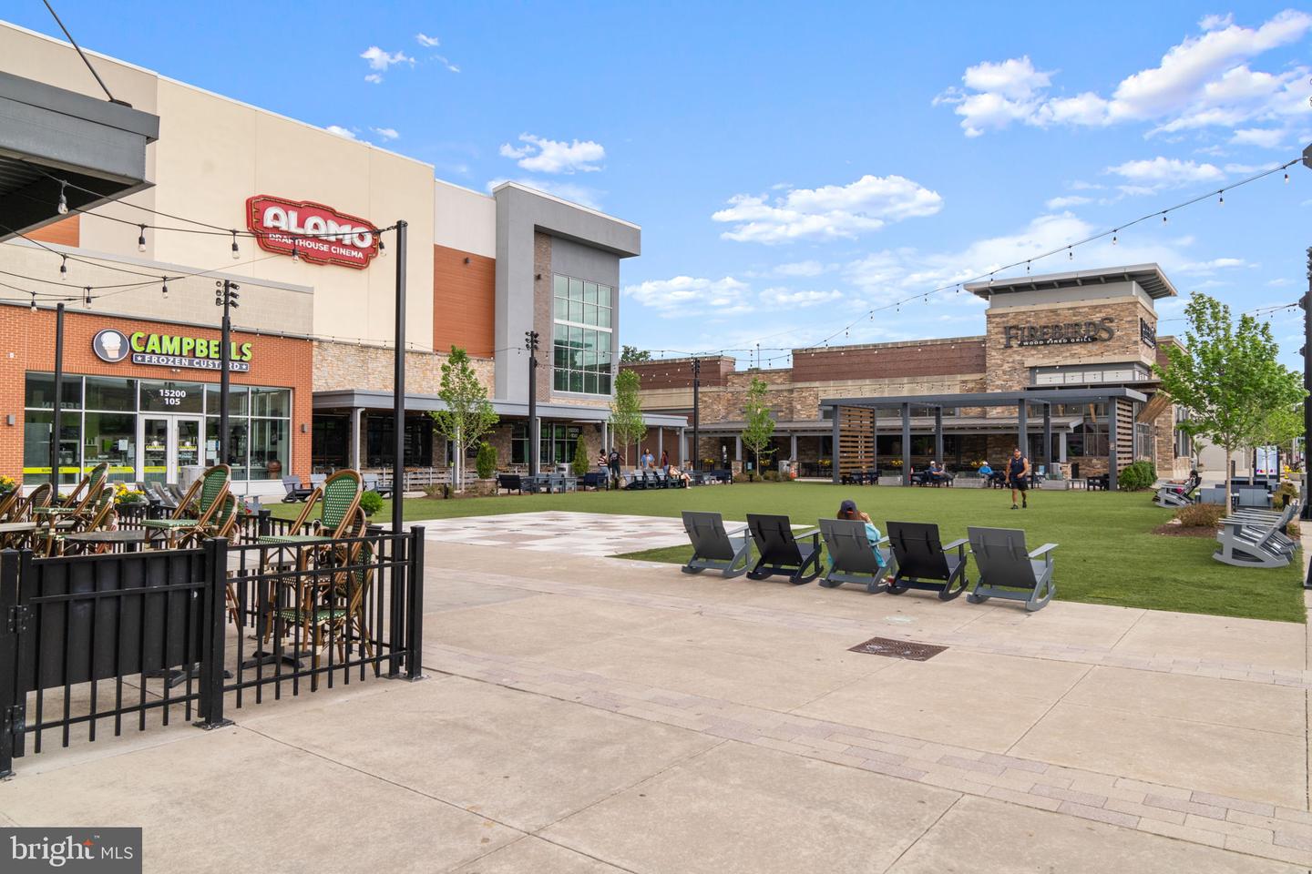 13200 HAWTHORN LN, WOODBRIDGE, Virginia 22193, 4 Bedrooms Bedrooms, 7 Rooms Rooms,2 BathroomsBathrooms,Residential,For sale,13200 HAWTHORN LN,VAPW2110700 MLS # VAPW2110700 13200 HAWTHORN LN, WOODBRIDGE, Virginia 22193, 4 Bedrooms Bedrooms, 7 Rooms Rooms,2 BathroomsBathrooms,Residential,For sale,13200 HAWTHORN LN,VAPW2110700 MLS # VAPW2110700