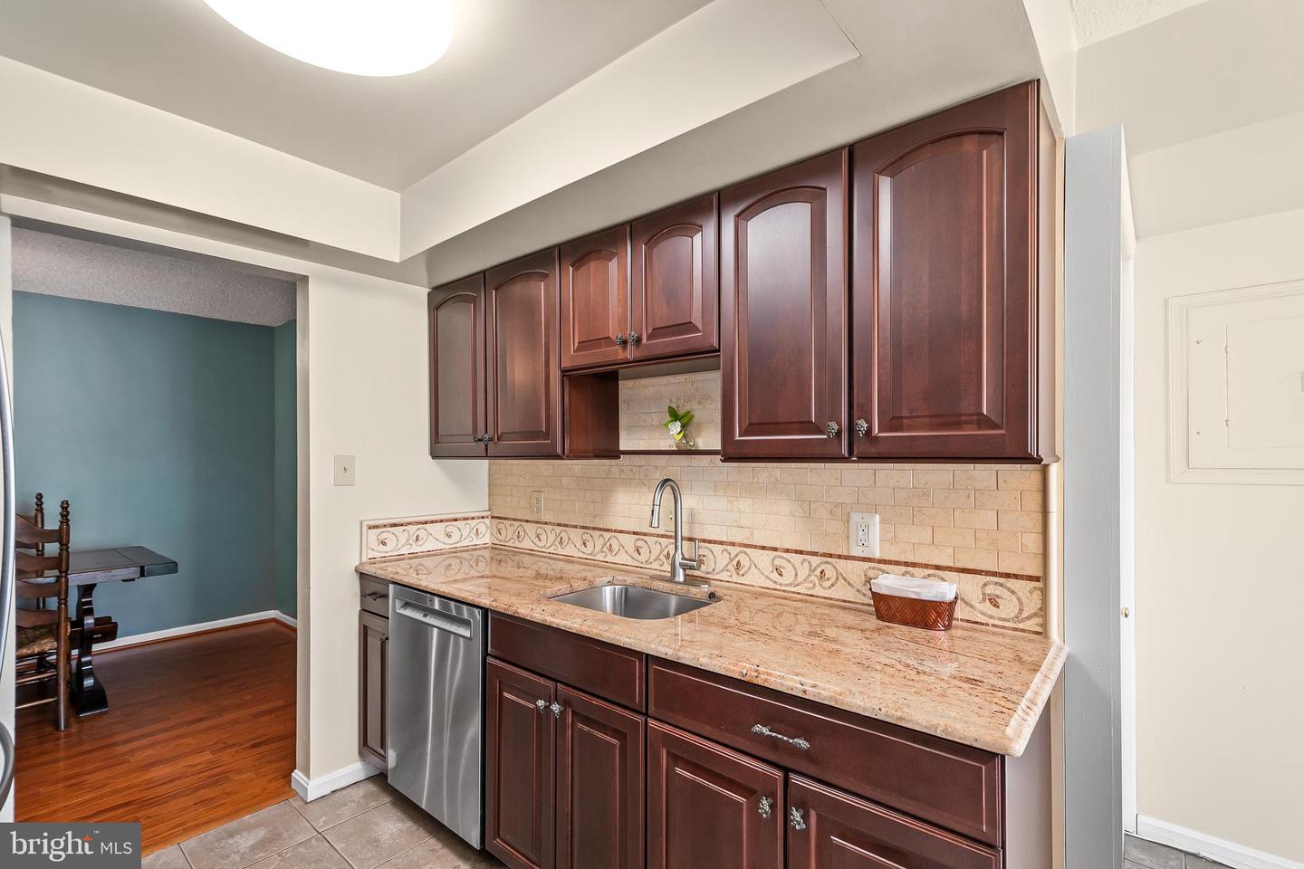 10225 VALENTINO DR #7214, OAKTON, Virginia 22124, 1 Bedroom Bedrooms, ,1 BathroomBathrooms,Residential,For sale,10225 VALENTINO DR #7214,VAFX2286454 MLS # VAFX2286454