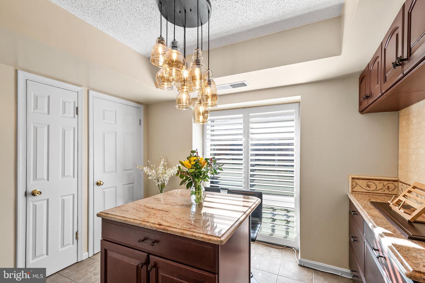 10225 VALENTINO DR #7214, OAKTON, Virginia 22124, 1 Bedroom Bedrooms, ,1 BathroomBathrooms,Residential,For sale,10225 VALENTINO DR #7214,VAFX2286454 MLS # VAFX2286454