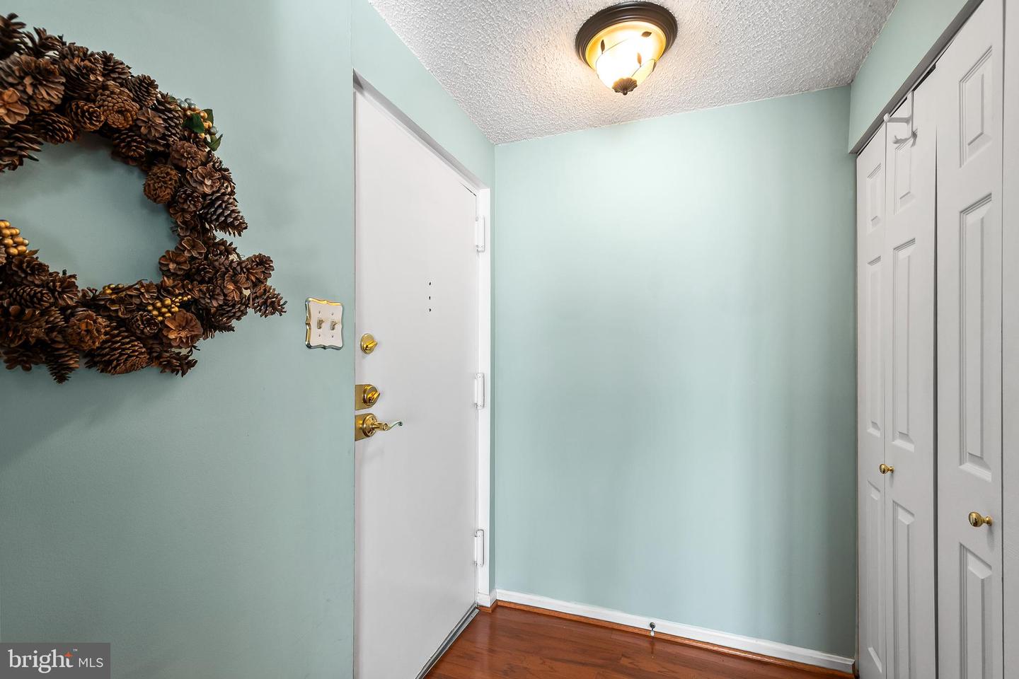 10225 VALENTINO DR #7214, OAKTON, Virginia 22124, 1 Bedroom Bedrooms, ,1 BathroomBathrooms,Residential,For sale,10225 VALENTINO DR #7214,VAFX2286454 MLS # VAFX2286454