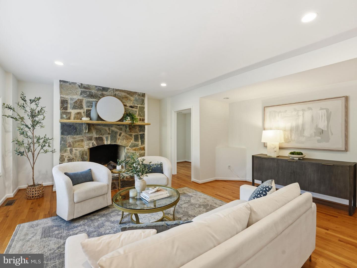 3501 PERRY ST, FAIRFAX, Virginia 22030, 5 Bedrooms Bedrooms, ,4 BathroomsBathrooms,Residential,For sale,3501 PERRY ST,VAFX2286564 MLS # VAFX2286564 3501 PERRY ST, FAIRFAX, Virginia 22030, 5 Bedrooms Bedrooms, ,4 BathroomsBathrooms,Residential,For sale,3501 PERRY ST,VAFX2286564 MLS # VAFX2286564