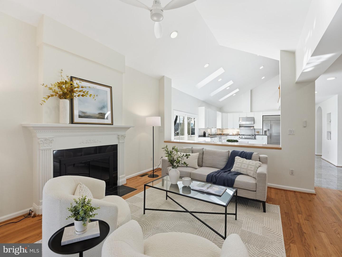 3501 PERRY ST, FAIRFAX, Virginia 22030, 5 Bedrooms Bedrooms, ,4 BathroomsBathrooms,Residential,For sale,3501 PERRY ST,VAFX2286564 MLS # VAFX2286564 3501 PERRY ST, FAIRFAX, Virginia 22030, 5 Bedrooms Bedrooms, ,4 BathroomsBathrooms,Residential,For sale,3501 PERRY ST,VAFX2286564 MLS # VAFX2286564