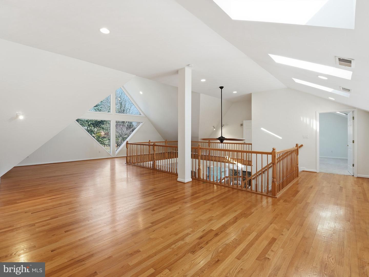 3501 PERRY ST, FAIRFAX, Virginia 22030, 5 Bedrooms Bedrooms, ,4 BathroomsBathrooms,Residential,For sale,3501 PERRY ST,VAFX2286564 MLS # VAFX2286564 3501 PERRY ST, FAIRFAX, Virginia 22030, 5 Bedrooms Bedrooms, ,4 BathroomsBathrooms,Residential,For sale,3501 PERRY ST,VAFX2286564 MLS # VAFX2286564