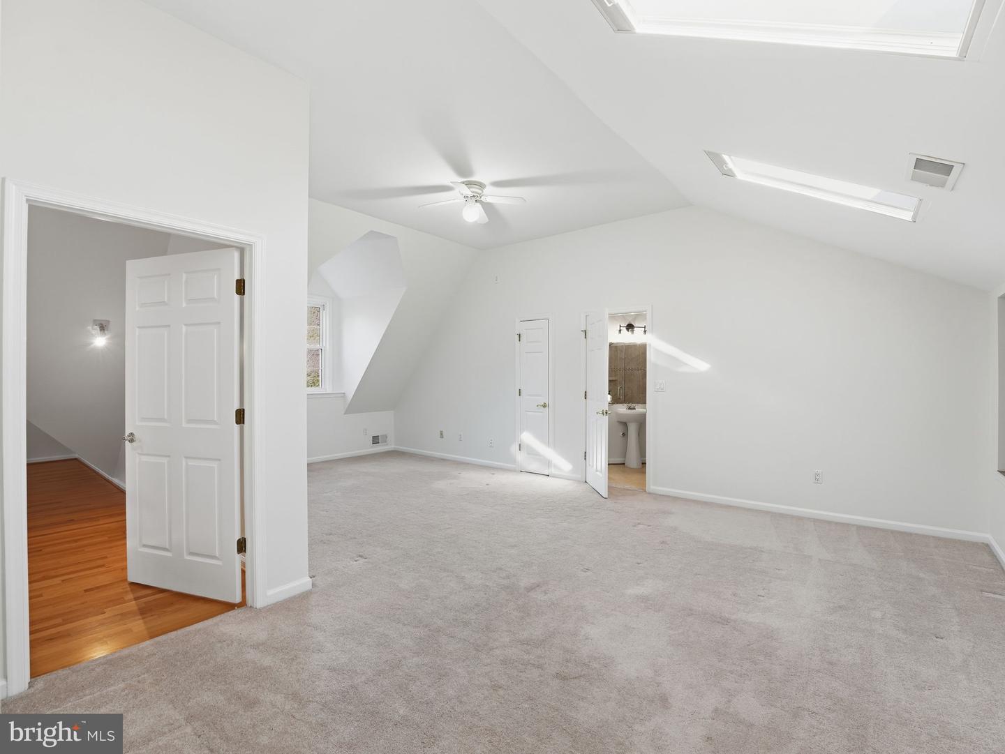 3501 PERRY ST, FAIRFAX, Virginia 22030, 5 Bedrooms Bedrooms, ,4 BathroomsBathrooms,Residential,For sale,3501 PERRY ST,VAFX2286564 MLS # VAFX2286564 3501 PERRY ST, FAIRFAX, Virginia 22030, 5 Bedrooms Bedrooms, ,4 BathroomsBathrooms,Residential,For sale,3501 PERRY ST,VAFX2286564 MLS # VAFX2286564