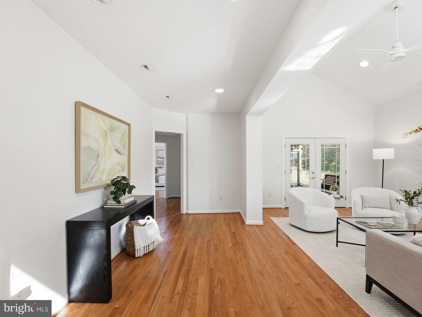 3501 PERRY ST, FAIRFAX, Virginia 22030, 5 Bedrooms Bedrooms, ,4 BathroomsBathrooms,Residential,For sale,3501 PERRY ST,VAFX2286564 MLS # VAFX2286564 3501 PERRY ST, FAIRFAX, Virginia 22030, 5 Bedrooms Bedrooms, ,4 BathroomsBathrooms,Residential,For sale,3501 PERRY ST,VAFX2286564 MLS # VAFX2286564