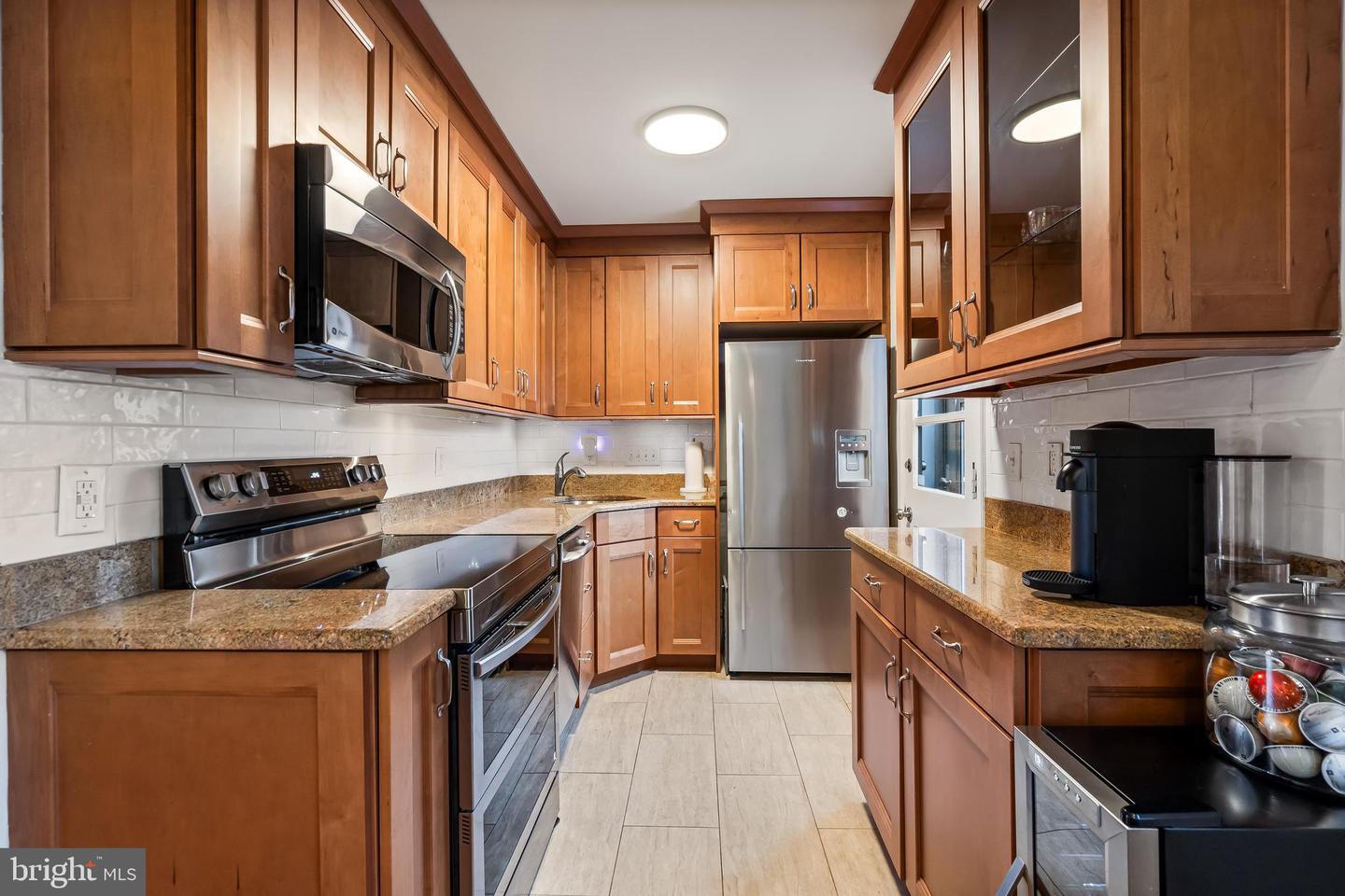 3395 S STAFFORD ST #A2, ARLINGTON, Virginia 22206, 2 Bedrooms Bedrooms, ,2 BathroomsBathrooms,Residential,For sale,3395 S STAFFORD ST #A2,VAAR2067930 MLS # VAAR2067930 3395 S STAFFORD ST #A2, ARLINGTON, Virginia 22206, 2 Bedrooms Bedrooms, ,2 BathroomsBathrooms,Residential,For sale,3395 S STAFFORD ST #A2,VAAR2067930 MLS # VAAR2067930