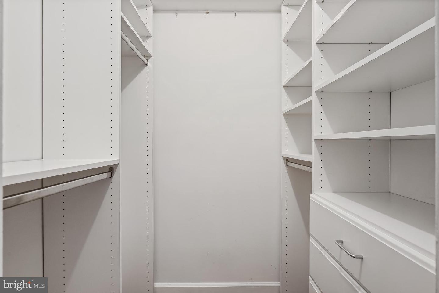 3395 S STAFFORD ST #A2, ARLINGTON, Virginia 22206, 2 Bedrooms Bedrooms, ,2 BathroomsBathrooms,Residential,For sale,3395 S STAFFORD ST #A2,VAAR2067930 MLS # VAAR2067930 3395 S STAFFORD ST #A2, ARLINGTON, Virginia 22206, 2 Bedrooms Bedrooms, ,2 BathroomsBathrooms,Residential,For sale,3395 S STAFFORD ST #A2,VAAR2067930 MLS # VAAR2067930