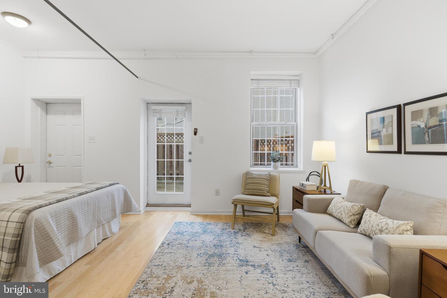 101 NORTH CAROLINA AVE SE #G, WASHINGTON, District Of Columbia 20003, 2 Rooms Rooms,1 BathroomBathrooms,Residential,For sale,101 NORTH CAROLINA AVE SE #G,DCDC2242260 MLS # DCDC2242260