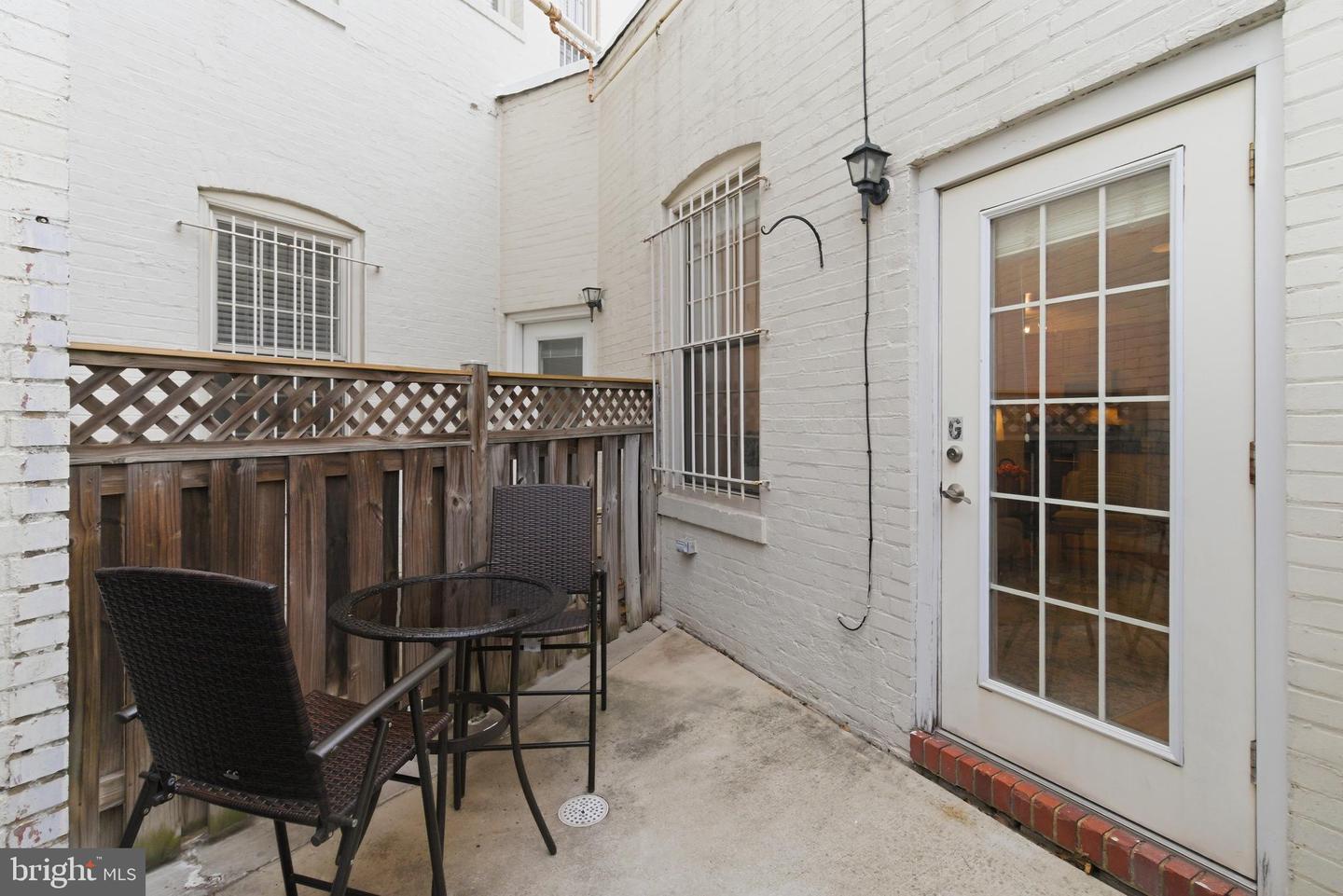 101 NORTH CAROLINA AVE SE #G, WASHINGTON, District Of Columbia 20003, 2 Rooms Rooms,1 BathroomBathrooms,Residential,For sale,101 NORTH CAROLINA AVE SE #G,DCDC2242260 MLS # DCDC2242260