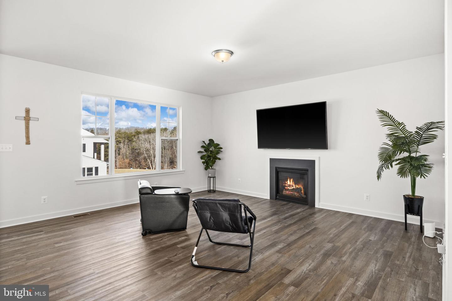 360 GREENBANK RD, FREDERICKSBURG, Virginia 22406, 5 Bedrooms Bedrooms, 18 Rooms Rooms,4 BathroomsBathrooms,Residential,For sale,360 GREENBANK RD,VAST2045394 MLS # VAST2045394