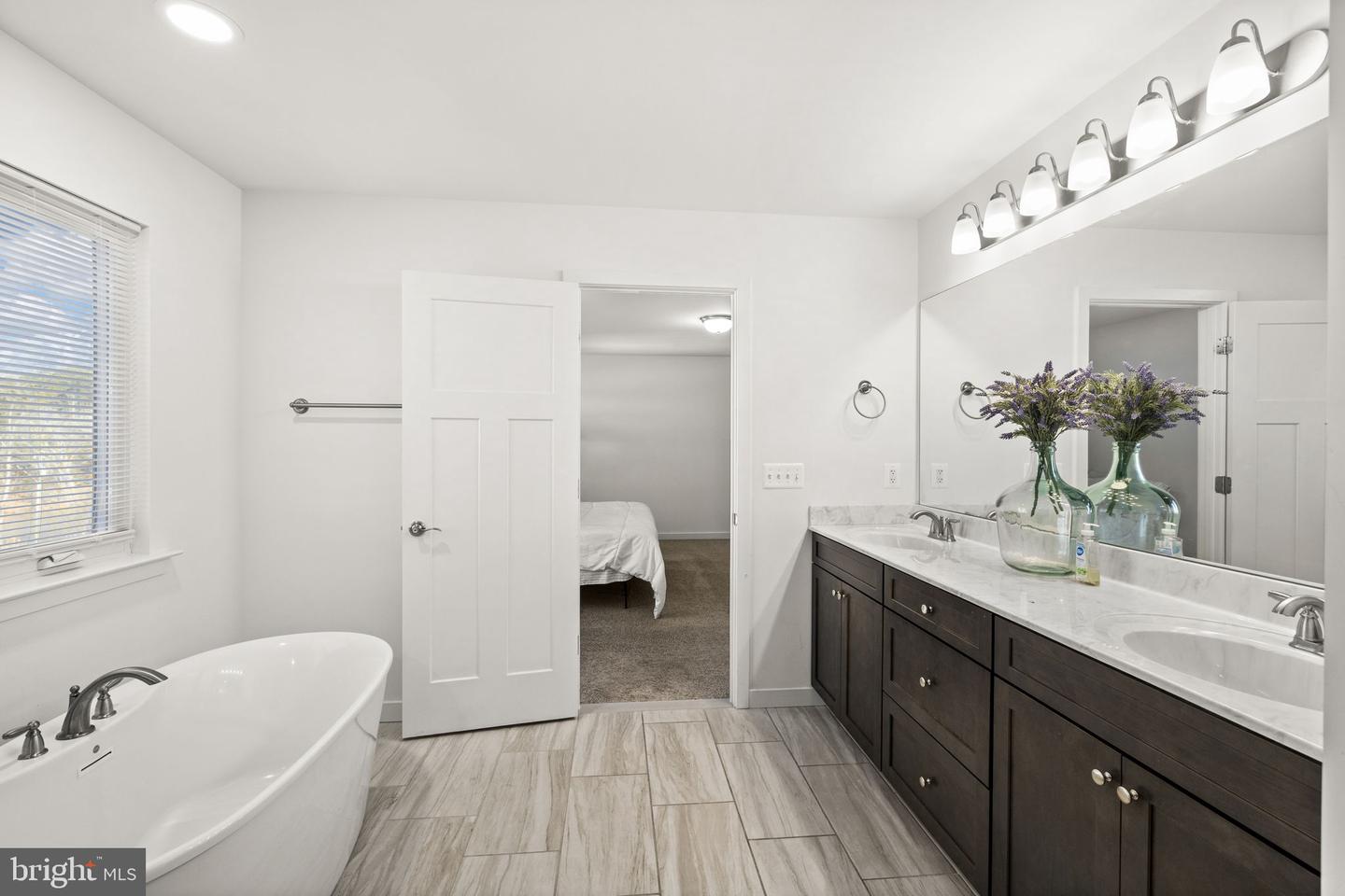 360 GREENBANK RD, FREDERICKSBURG, Virginia 22406, 5 Bedrooms Bedrooms, 18 Rooms Rooms,4 BathroomsBathrooms,Residential,For sale,360 GREENBANK RD,VAST2045394 MLS # VAST2045394