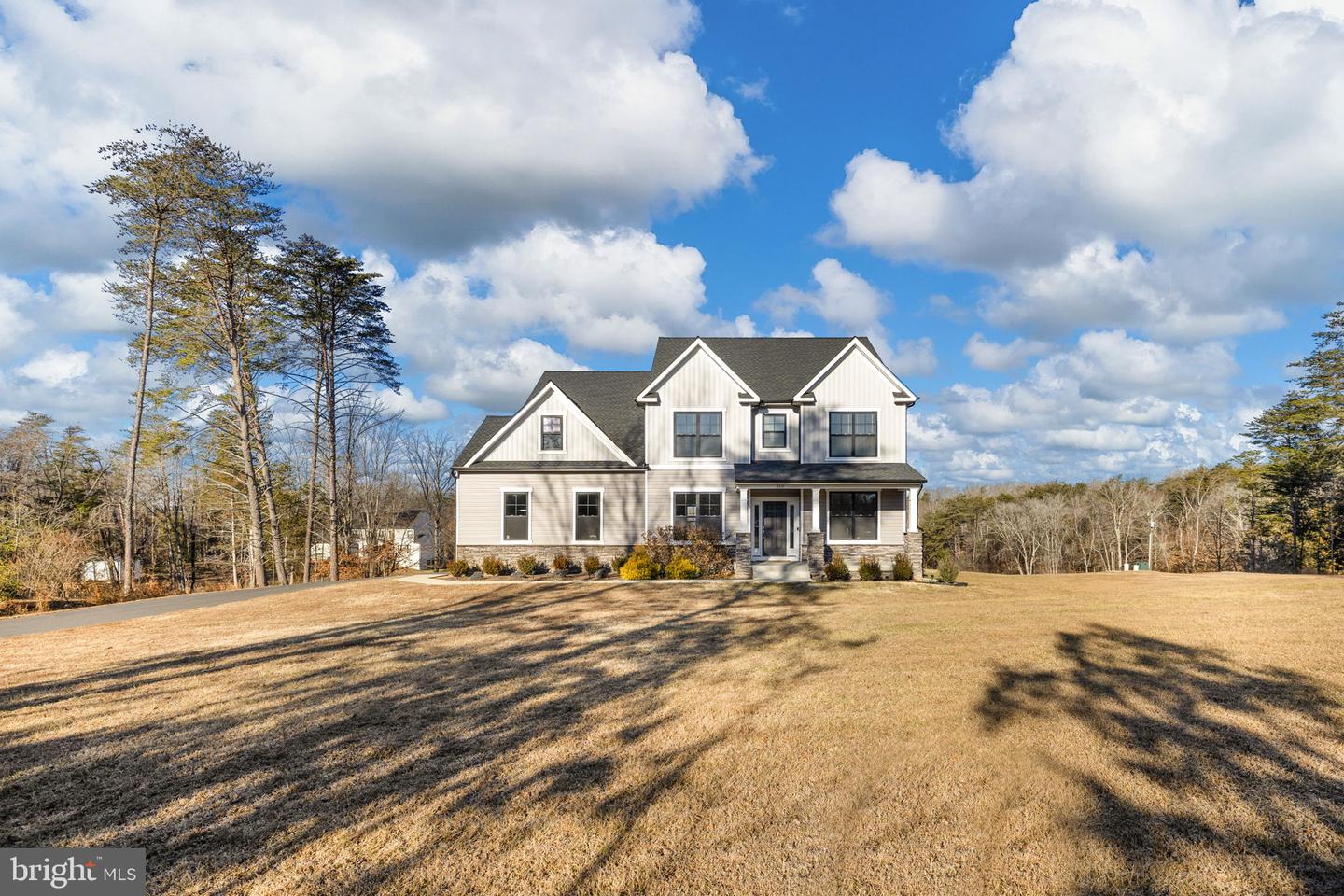 360 GREENBANK RD, FREDERICKSBURG, Virginia 22406, 5 Bedrooms Bedrooms, 18 Rooms Rooms,4 BathroomsBathrooms,Residential,For sale,360 GREENBANK RD,VAST2045394 MLS # VAST2045394