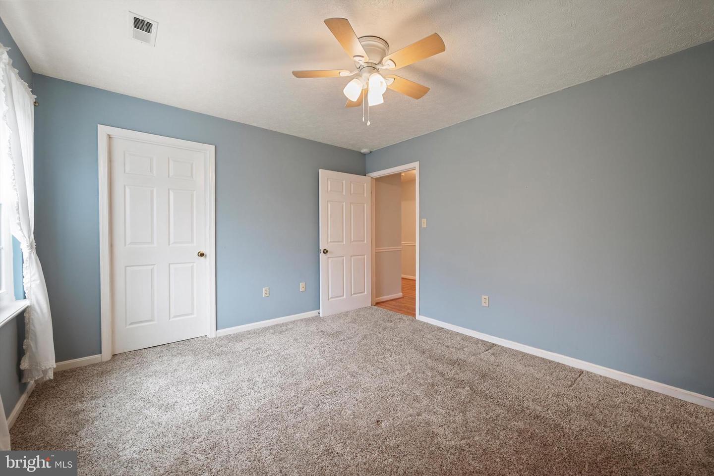 112 JEFFERSON CT, STEPHENS CITY, Virginia 22655, 3 Bedrooms Bedrooms, ,2 BathroomsBathrooms,Residential,For sale,112 JEFFERSON CT,VAFV2039108 MLS # VAFV2039108