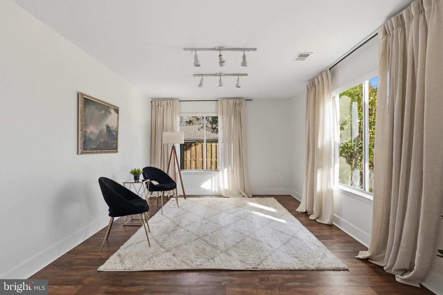 1534 YOUNGS POINT PL, HERNDON, Virginia 20170, 4 Bedrooms Bedrooms, ,2 BathroomsBathrooms,Residential,For sale,1534 YOUNGS POINT PL,VAFX2286758 MLS # VAFX2286758