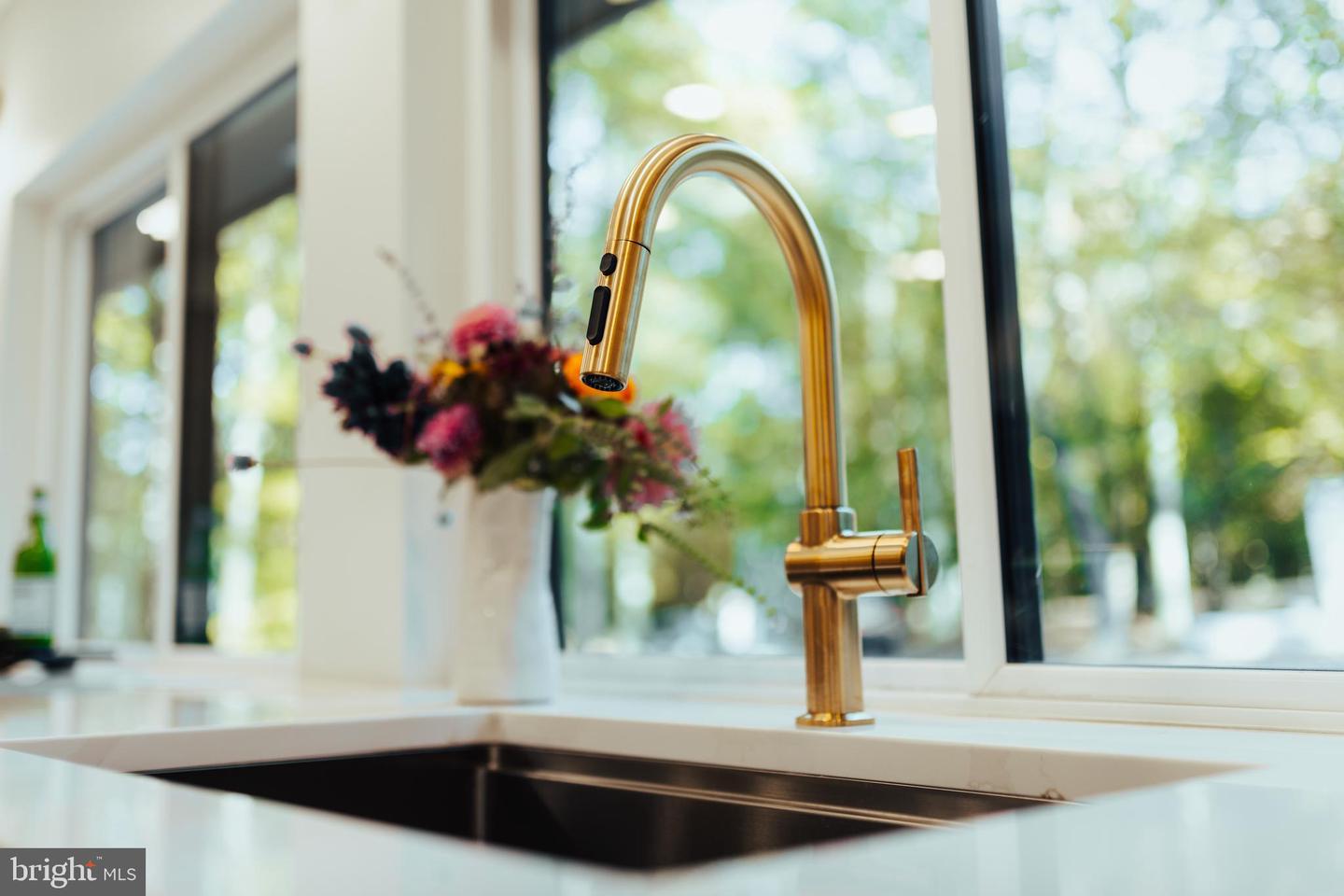 108 INTERPROMONTORY RD, GREAT FALLS, Virginia 22066, 5 Bedrooms Bedrooms, ,3 BathroomsBathrooms,Residential,For sale,108 INTERPROMONTORY RD,VAFX2286806 MLS # VAFX2286806