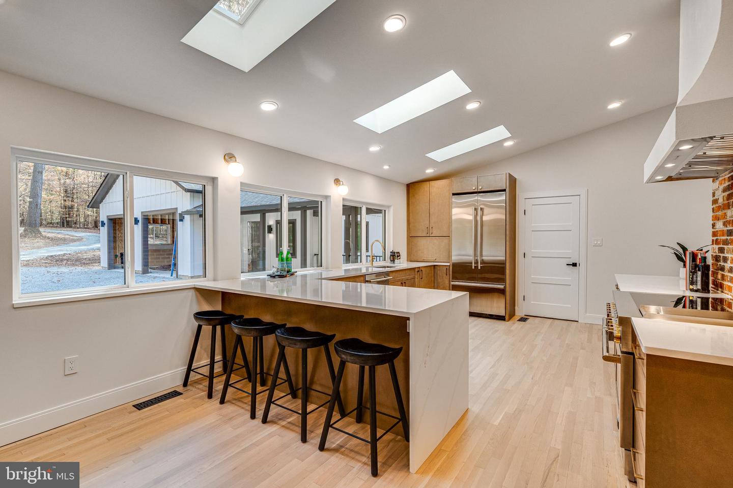 108 INTERPROMONTORY RD, GREAT FALLS, Virginia 22066, 5 Bedrooms Bedrooms, ,3 BathroomsBathrooms,Residential,For sale,108 INTERPROMONTORY RD,VAFX2286806 MLS # VAFX2286806