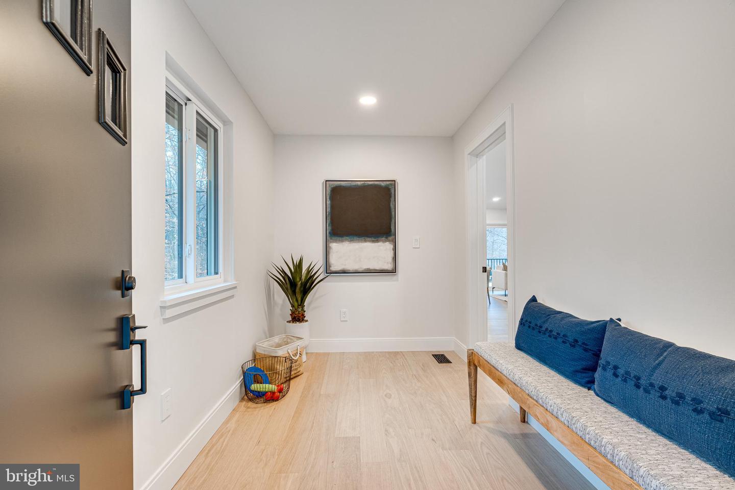 108 INTERPROMONTORY RD, GREAT FALLS, Virginia 22066, 5 Bedrooms Bedrooms, ,3 BathroomsBathrooms,Residential,For sale,108 INTERPROMONTORY RD,VAFX2286806 MLS # VAFX2286806