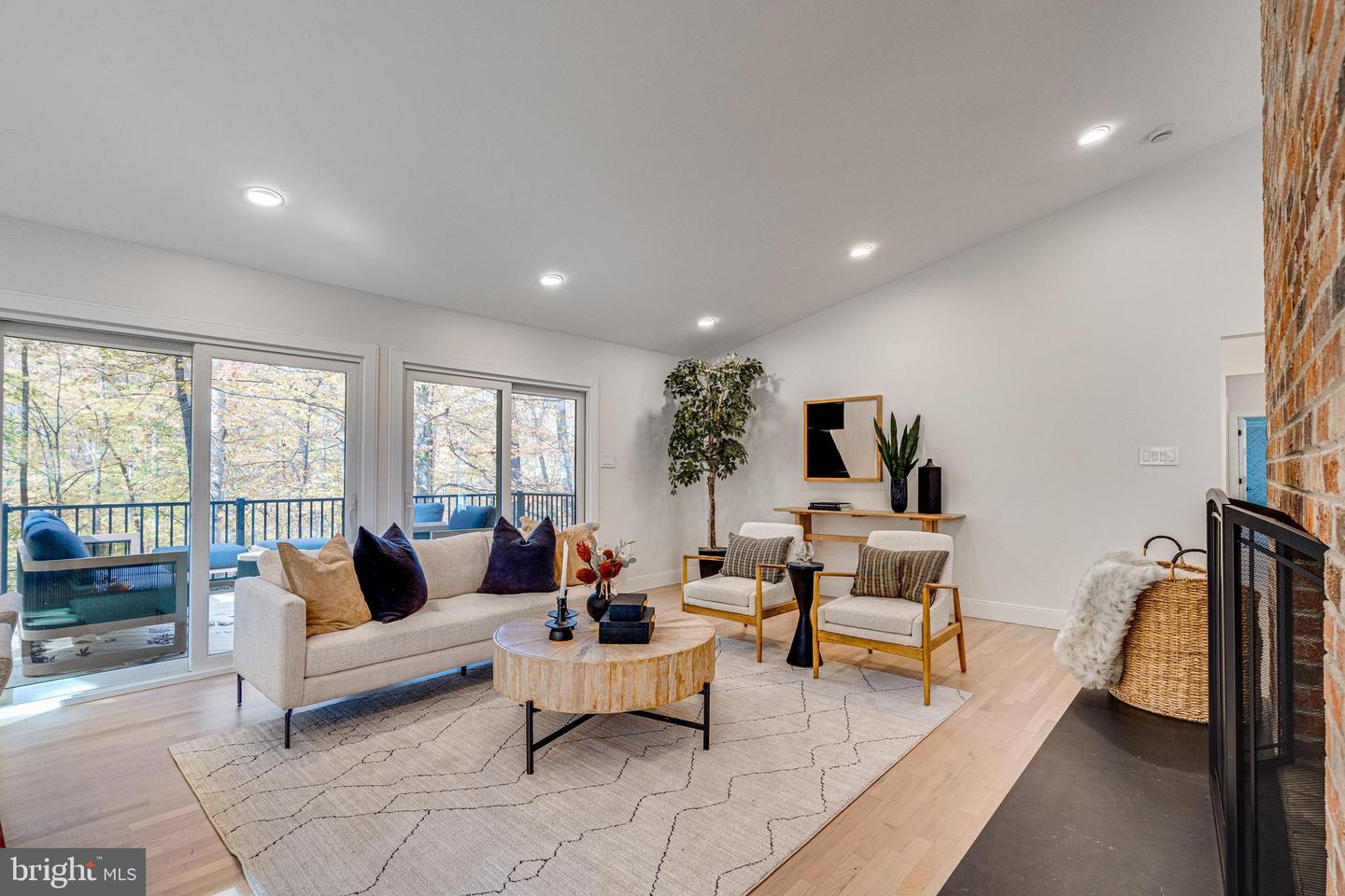 108 INTERPROMONTORY RD, GREAT FALLS, Virginia 22066, 5 Bedrooms Bedrooms, ,3 BathroomsBathrooms,Residential,For sale,108 INTERPROMONTORY RD,VAFX2286806 MLS # VAFX2286806