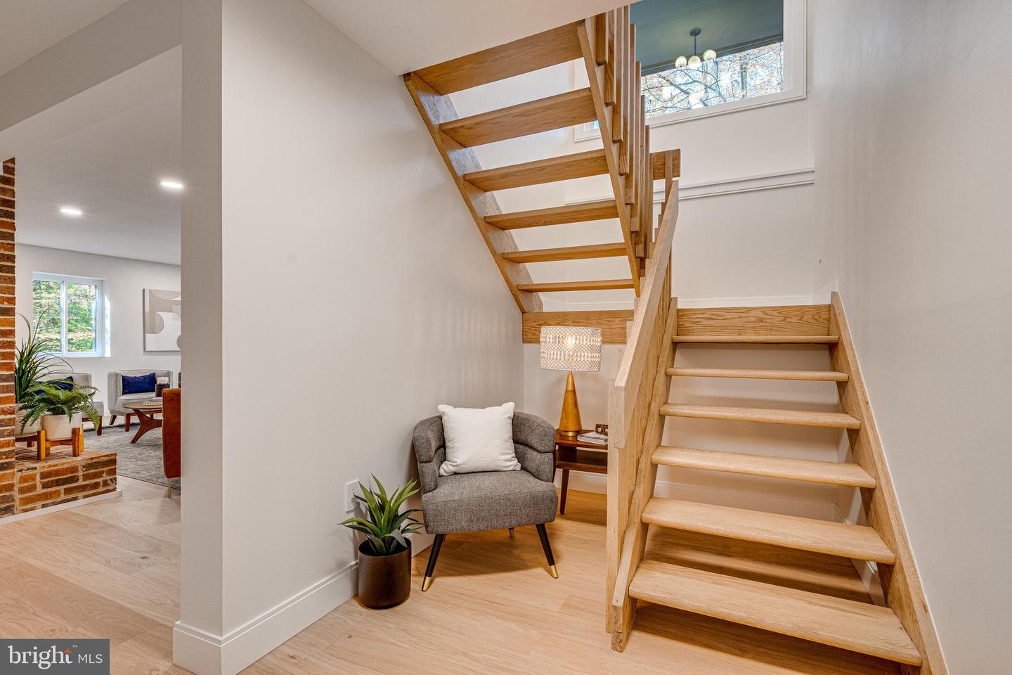 108 INTERPROMONTORY RD, GREAT FALLS, Virginia 22066, 5 Bedrooms Bedrooms, ,3 BathroomsBathrooms,Residential,For sale,108 INTERPROMONTORY RD,VAFX2286806 MLS # VAFX2286806