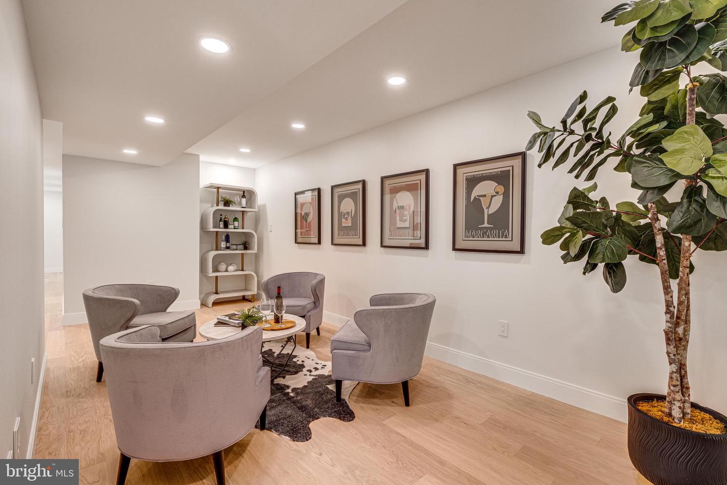 108 INTERPROMONTORY RD, GREAT FALLS, Virginia 22066, 5 Bedrooms Bedrooms, ,3 BathroomsBathrooms,Residential,For sale,108 INTERPROMONTORY RD,VAFX2286806 MLS # VAFX2286806