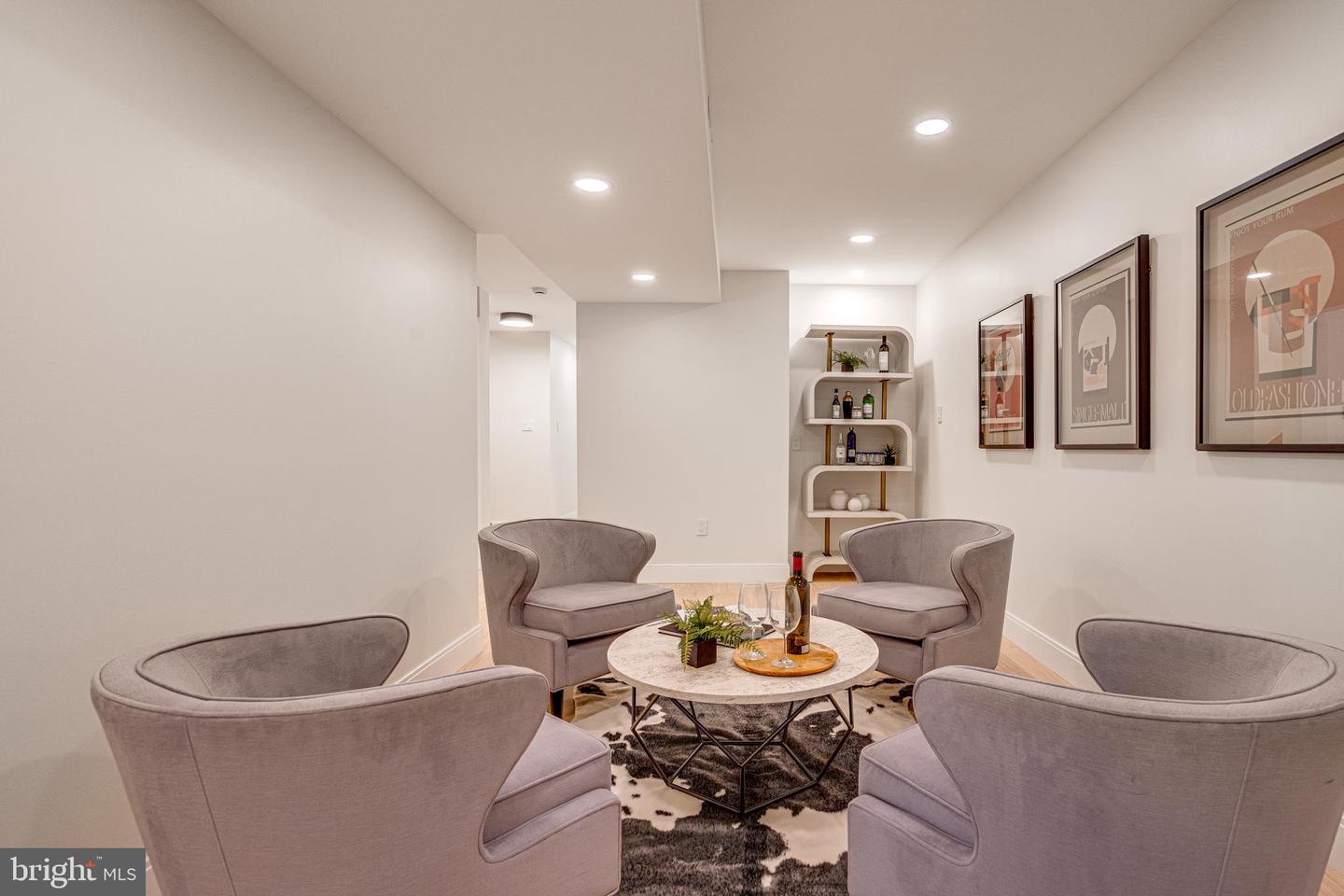 108 INTERPROMONTORY RD, GREAT FALLS, Virginia 22066, 5 Bedrooms Bedrooms, ,3 BathroomsBathrooms,Residential,For sale,108 INTERPROMONTORY RD,VAFX2286806 MLS # VAFX2286806