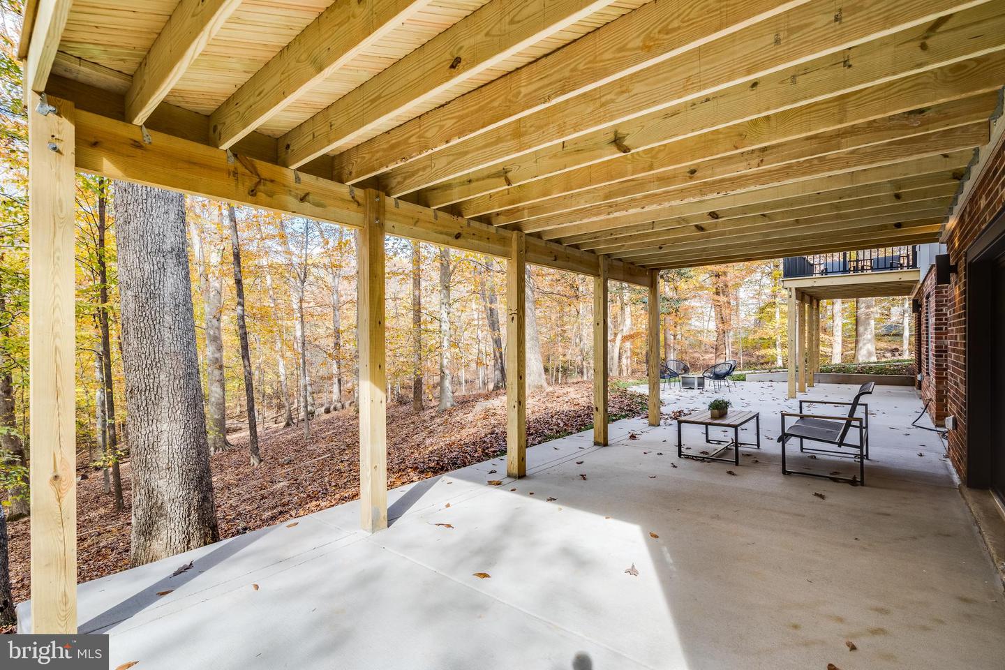 108 INTERPROMONTORY RD, GREAT FALLS, Virginia 22066, 5 Bedrooms Bedrooms, ,3 BathroomsBathrooms,Residential,For sale,108 INTERPROMONTORY RD,VAFX2286806 MLS # VAFX2286806