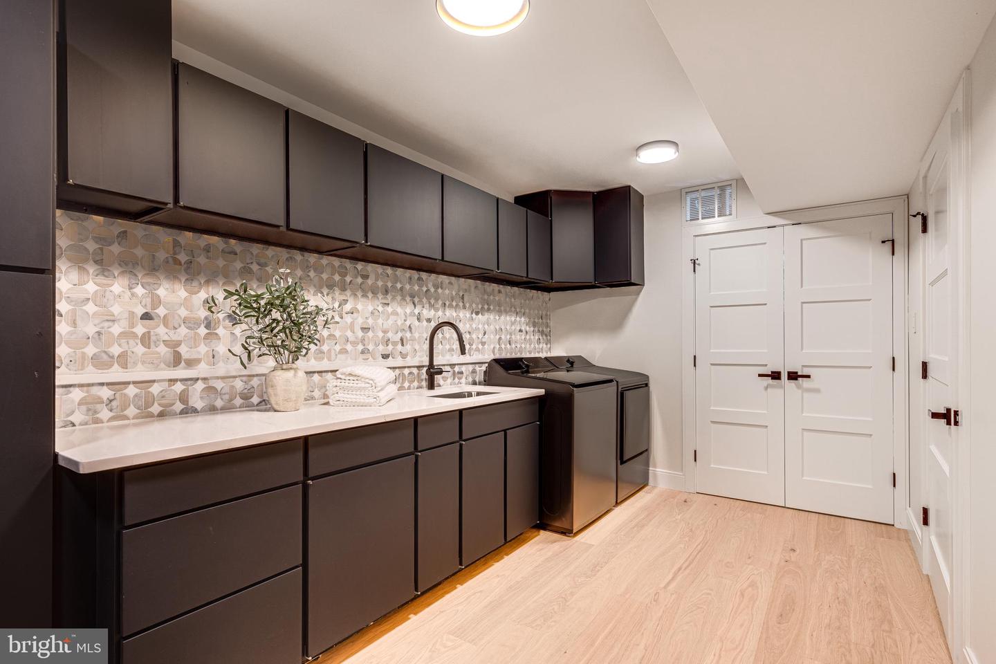 108 INTERPROMONTORY RD, GREAT FALLS, Virginia 22066, 5 Bedrooms Bedrooms, ,3 BathroomsBathrooms,Residential,For sale,108 INTERPROMONTORY RD,VAFX2286806 MLS # VAFX2286806