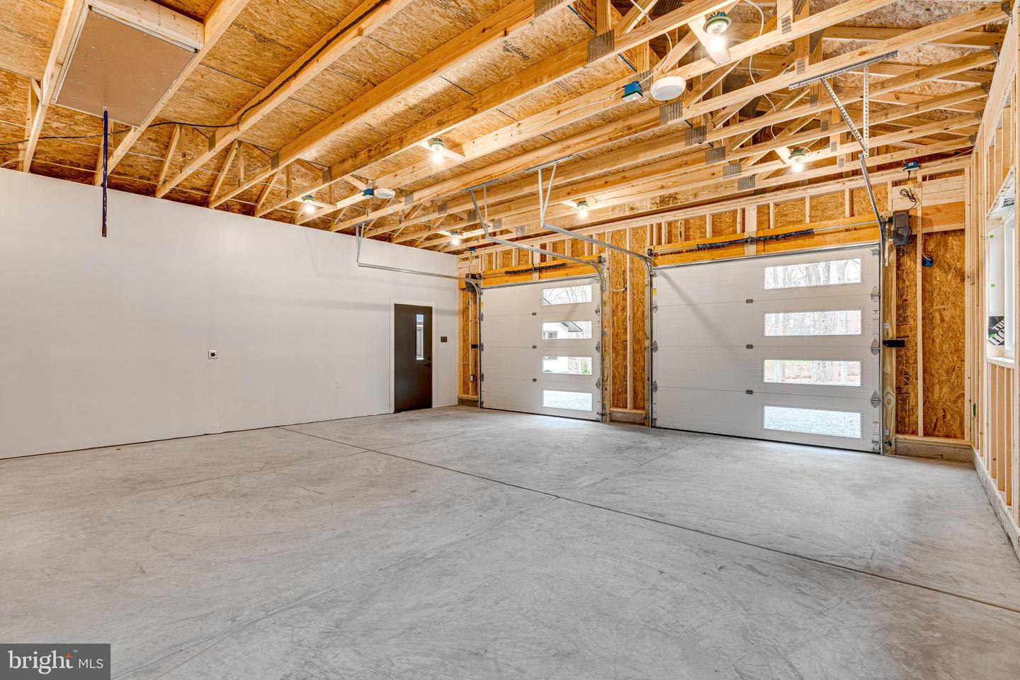 108 INTERPROMONTORY RD, GREAT FALLS, Virginia 22066, 5 Bedrooms Bedrooms, ,3 BathroomsBathrooms,Residential,For sale,108 INTERPROMONTORY RD,VAFX2286806 MLS # VAFX2286806