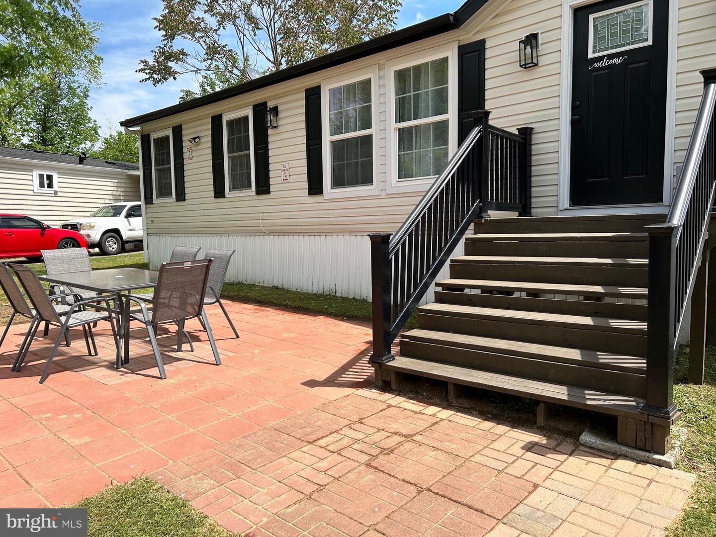 104 PRINCE CHARLES LN, DUMFRIES, Virginia 22026, 3 Bedrooms Bedrooms, ,2 BathroomsBathrooms,Residential,For sale,104 PRINCE CHARLES LN,VAPW2111008 MLS # VAPW2111008