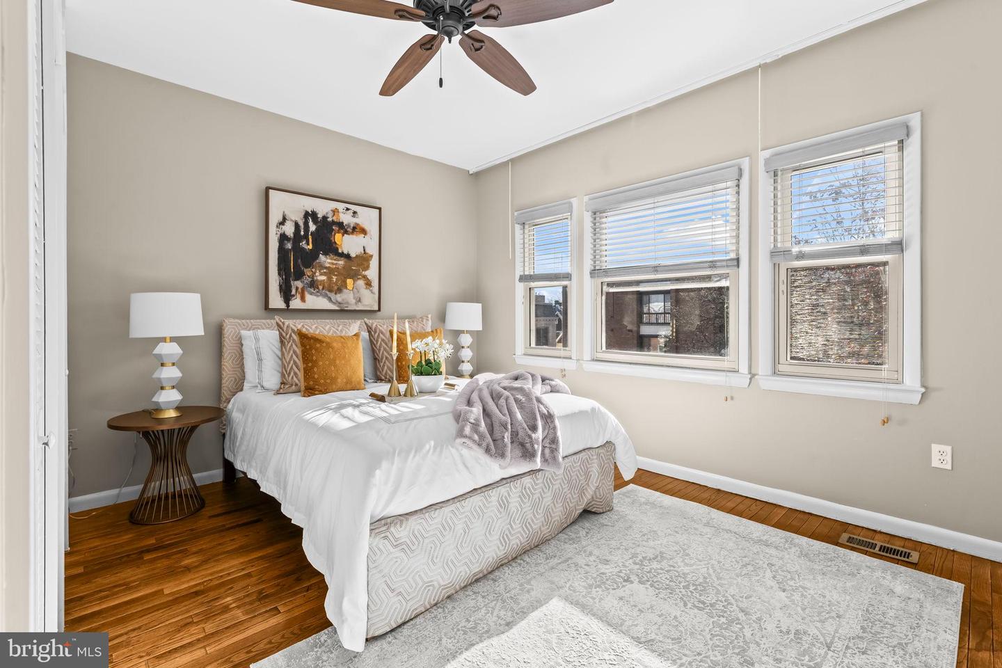 1729 NEWTON ST NW, WASHINGTON, District Of Columbia 20010, 4 Bedrooms Bedrooms, ,3 BathroomsBathrooms,Residential,For sale,1729 NEWTON ST NW,DCDC2242726 MLS # DCDC2242726