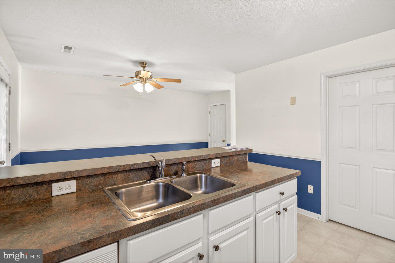 3313 IMPRESSIONS CT, ROCKINGHAM, Virginia 22801, 3 Bedrooms Bedrooms, ,2 BathroomsBathrooms,Residential,For sale,3313 IMPRESSIONS CT,VARO2002818 MLS # VARO2002818