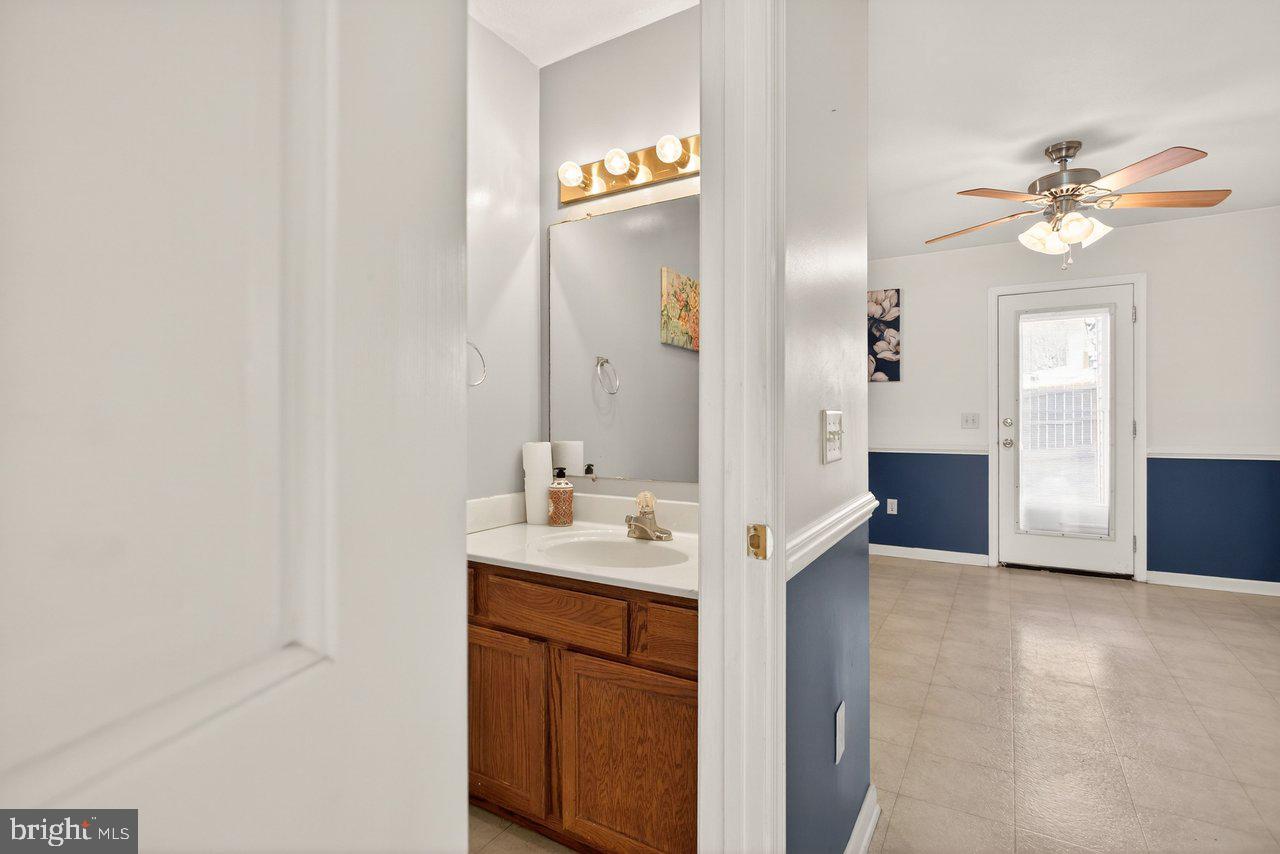 3313 IMPRESSIONS CT, ROCKINGHAM, Virginia 22801, 3 Bedrooms Bedrooms, ,2 BathroomsBathrooms,Residential,For sale,3313 IMPRESSIONS CT,VARO2002818 MLS # VARO2002818