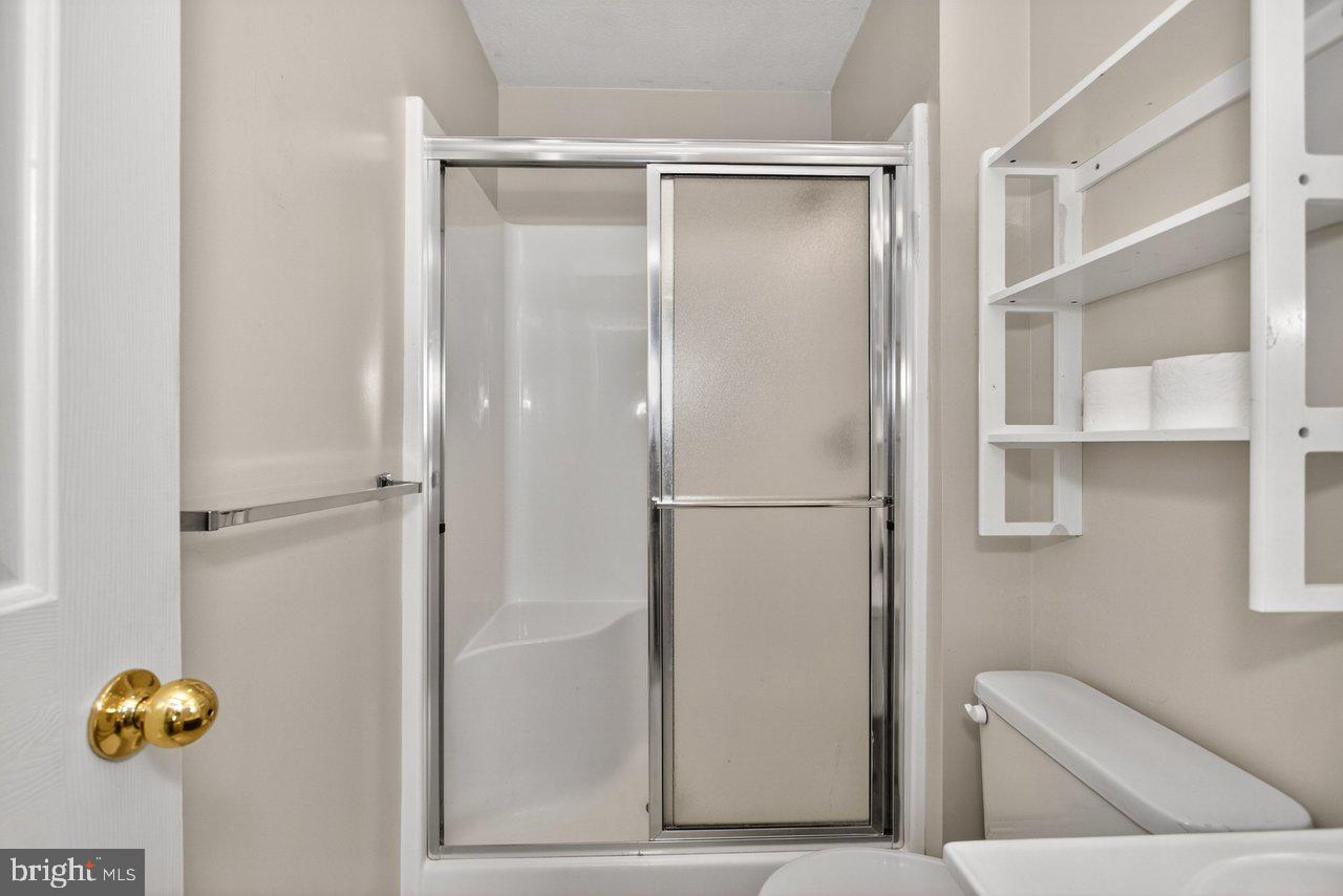 3313 IMPRESSIONS CT, ROCKINGHAM, Virginia 22801, 3 Bedrooms Bedrooms, ,2 BathroomsBathrooms,Residential,For sale,3313 IMPRESSIONS CT,VARO2002818 MLS # VARO2002818