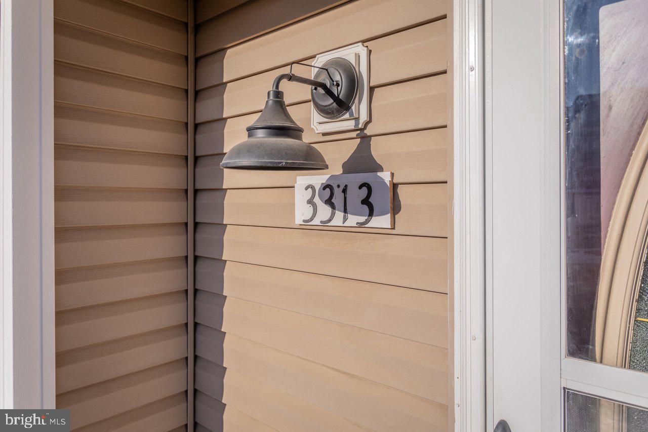 3313 IMPRESSIONS CT, ROCKINGHAM, Virginia 22801, 3 Bedrooms Bedrooms, ,2 BathroomsBathrooms,Residential,For sale,3313 IMPRESSIONS CT,VARO2002818 MLS # VARO2002818