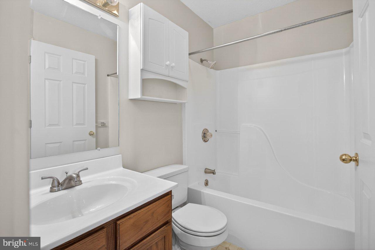 3313 IMPRESSIONS CT, ROCKINGHAM, Virginia 22801, 3 Bedrooms Bedrooms, ,2 BathroomsBathrooms,Residential,For sale,3313 IMPRESSIONS CT,VARO2002818 MLS # VARO2002818