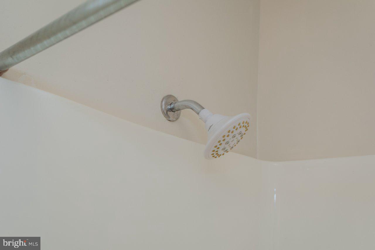 3313 IMPRESSIONS CT, ROCKINGHAM, Virginia 22801, 3 Bedrooms Bedrooms, ,2 BathroomsBathrooms,Residential,For sale,3313 IMPRESSIONS CT,VARO2002818 MLS # VARO2002818