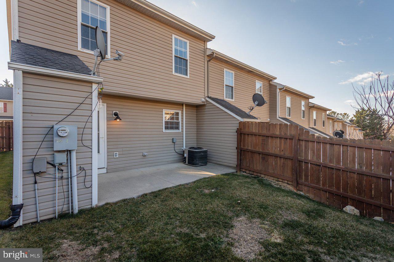 3313 IMPRESSIONS CT, ROCKINGHAM, Virginia 22801, 3 Bedrooms Bedrooms, ,2 BathroomsBathrooms,Residential,For sale,3313 IMPRESSIONS CT,VARO2002818 MLS # VARO2002818