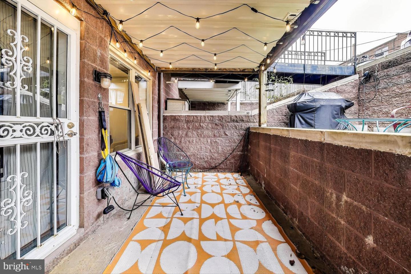 1427 CLIFTON ST NW #1, WASHINGTON, District Of Columbia 20009, 2 Bedrooms Bedrooms, ,2 BathroomsBathrooms,Residential,For sale,1427 CLIFTON ST NW #1,DCDC2242736 MLS # DCDC2242736