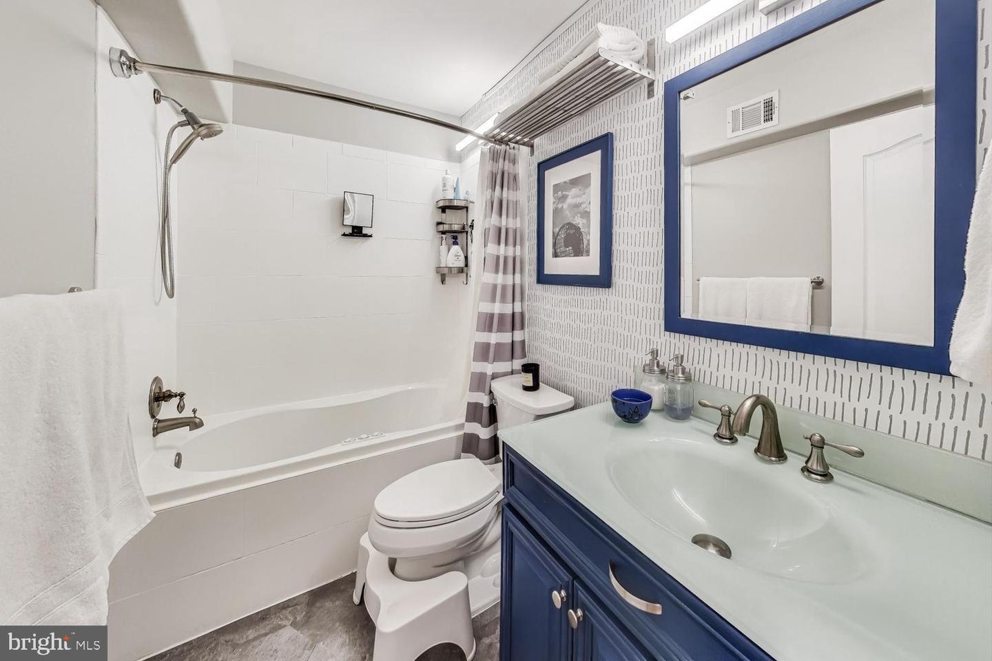 1427 CLIFTON ST NW #1, WASHINGTON, District Of Columbia 20009, 2 Bedrooms Bedrooms, ,2 BathroomsBathrooms,Residential,For sale,1427 CLIFTON ST NW #1,DCDC2242736 MLS # DCDC2242736
