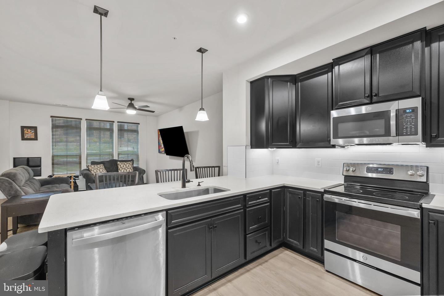 17379 HARRISON RIDGE DR, DUMFRIES, Virginia 22026, 3 Bedrooms Bedrooms, ,2 BathroomsBathrooms,Residential,For sale,17379 HARRISON RIDGE DR,VAPW2111012 MLS # VAPW2111012