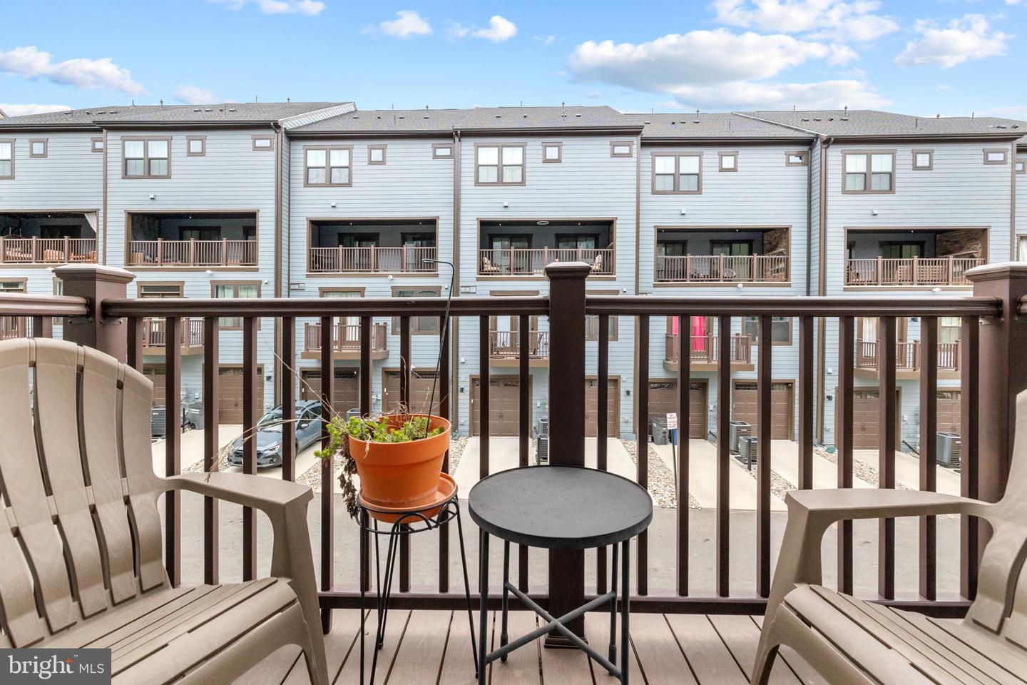 17379 HARRISON RIDGE DR, DUMFRIES, Virginia 22026, 3 Bedrooms Bedrooms, ,2 BathroomsBathrooms,Residential,For sale,17379 HARRISON RIDGE DR,VAPW2111012 MLS # VAPW2111012