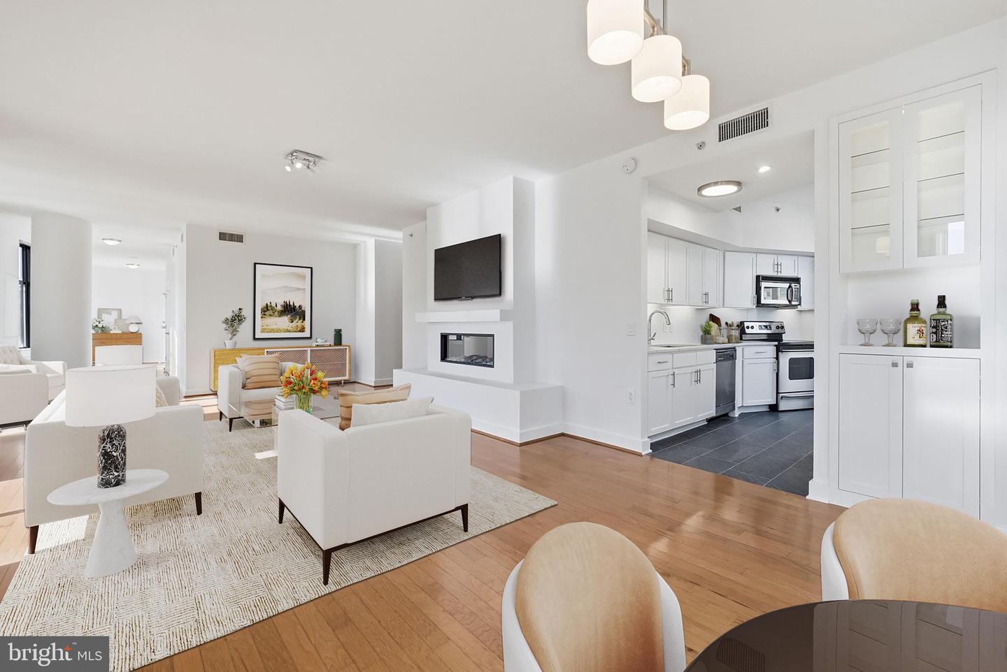 400 MASSACHUSETTS AVE NW #719, WASHINGTON, District Of Columbia 20001, 2 Bedrooms Bedrooms, ,2 BathroomsBathrooms,Residential,For sale,400 MASSACHUSETTS AVE NW #719,DCDC2242746 MLS # DCDC2242746